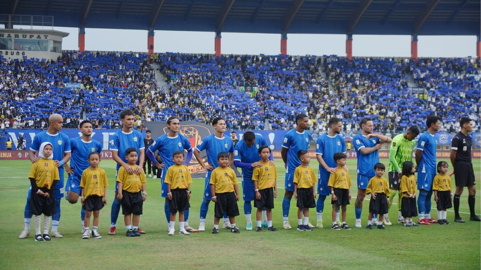 The Rise of AI-Powered Personal Assistants: How They Manage